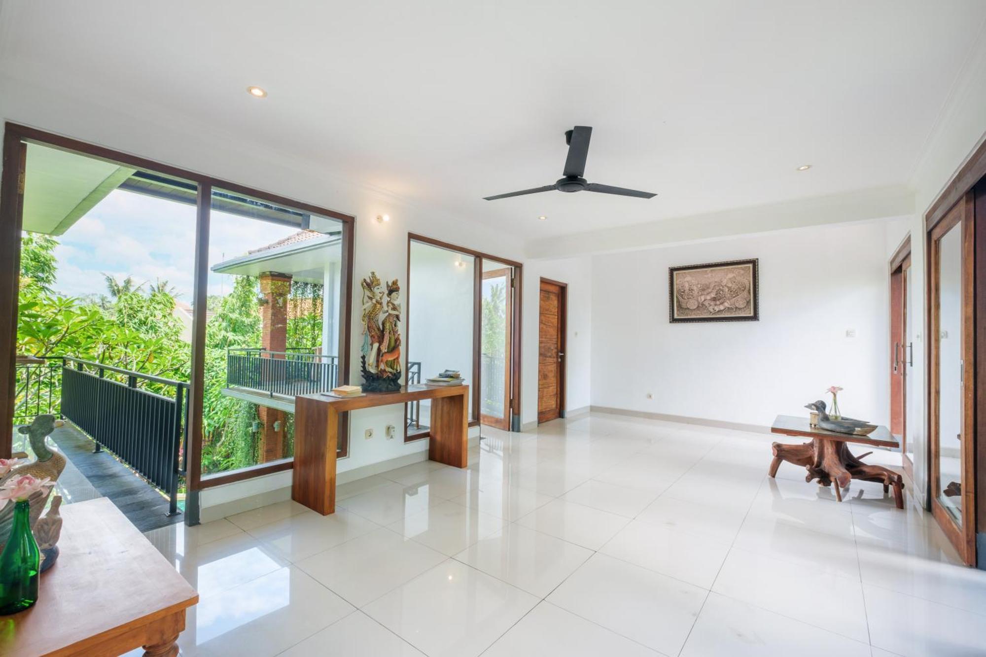 Puri Kobot Hotel Ubud  Exterior photo