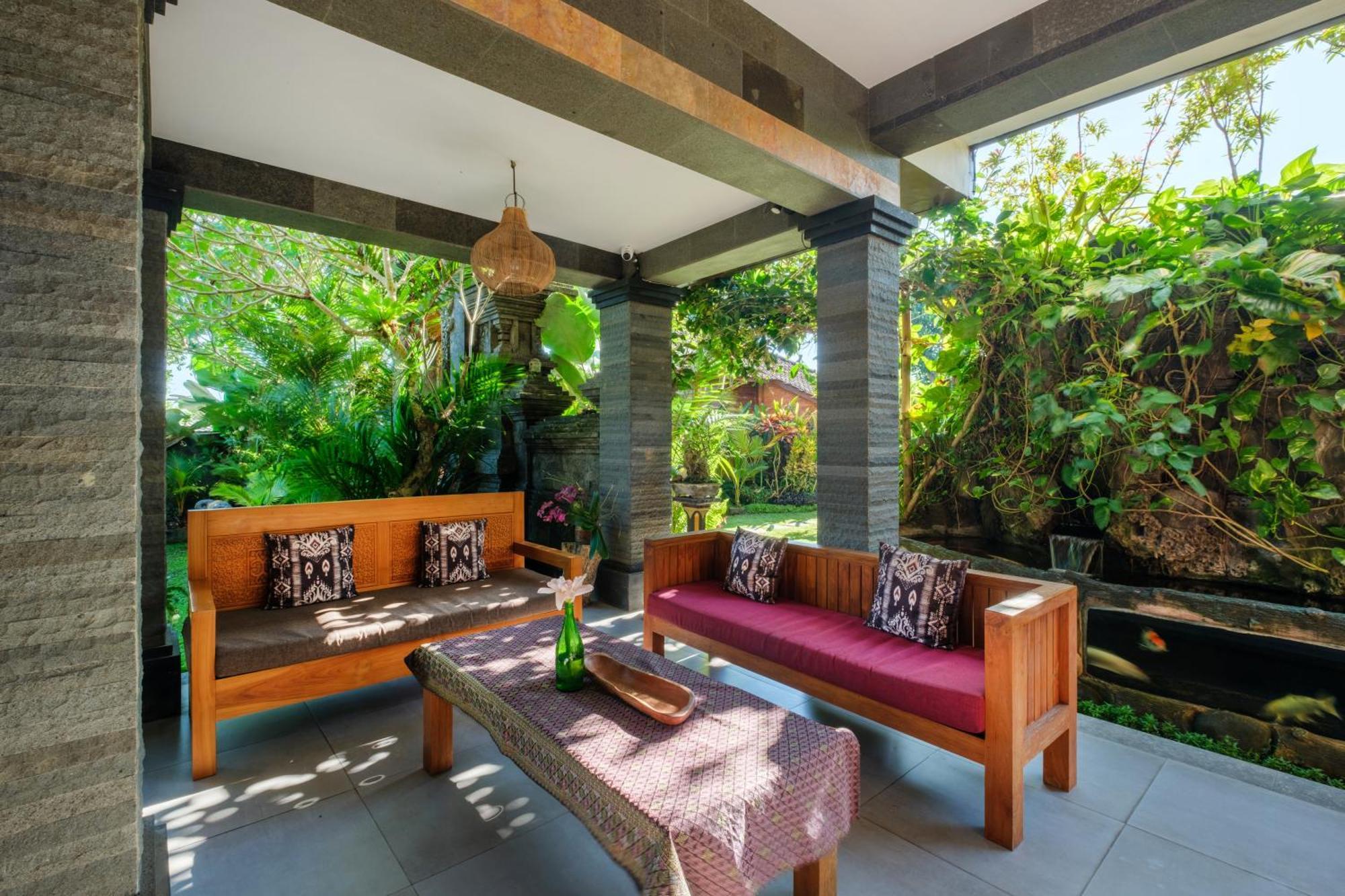 Puri Kobot Hotel Ubud  Exterior photo
